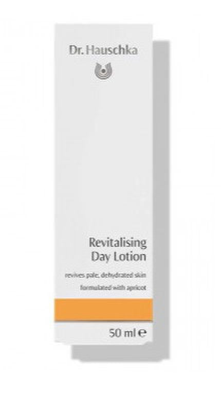 Revitaliserende ansigtslotion Dr. Hauschka fugtighedscreme (50 ml)